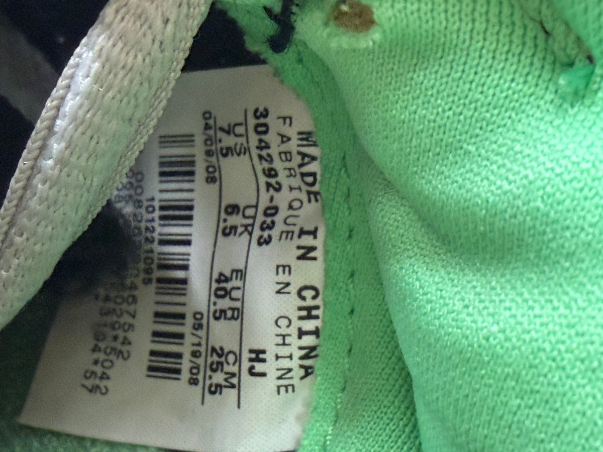 (2008) sz 7.5M Nike SB Low Magnet Green Poison - Preowned, No Box