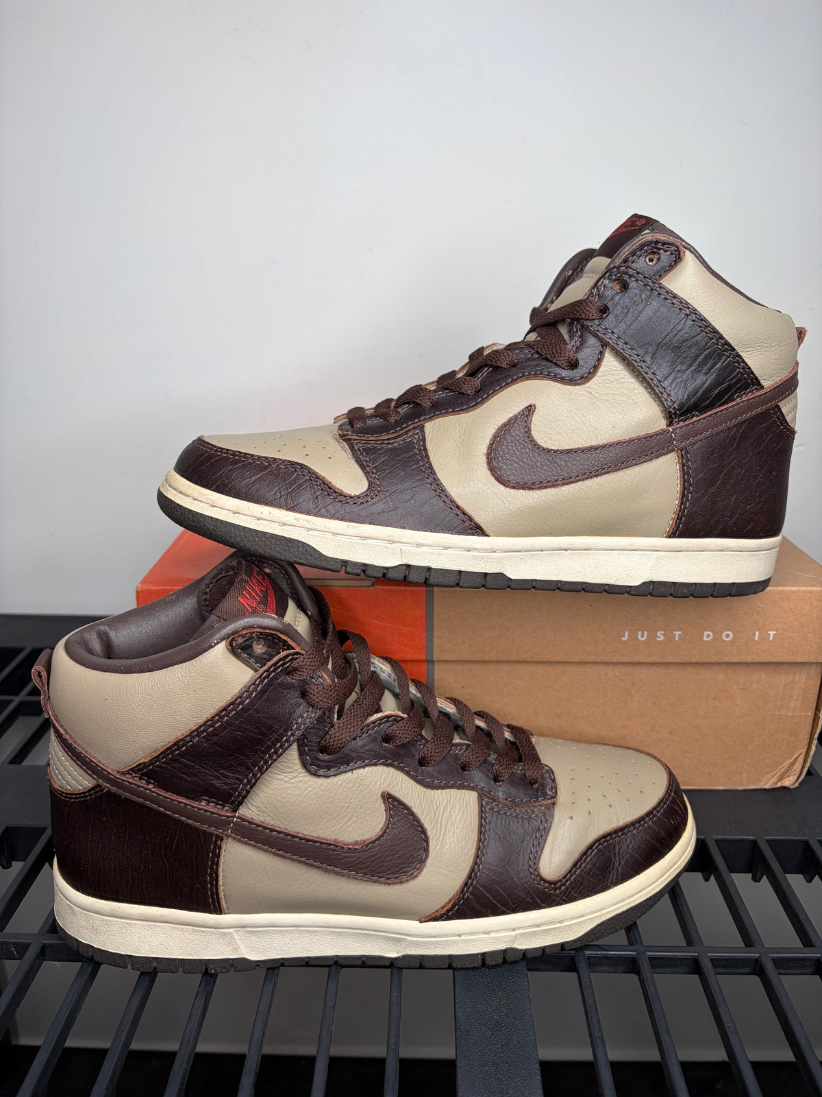 (2003) sz 8.5M Dunk High Premium Baroque Brown Khaki - Preowned, Original Box