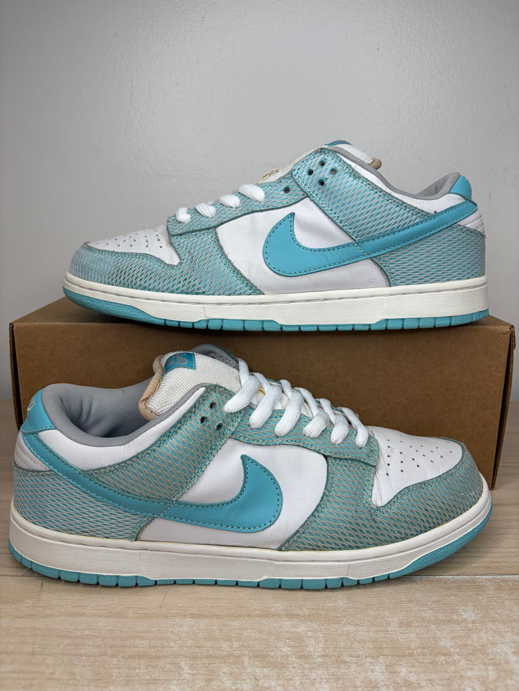 (2006) sz 10.5M Nike SB Low High Hair - Preowned, No Box