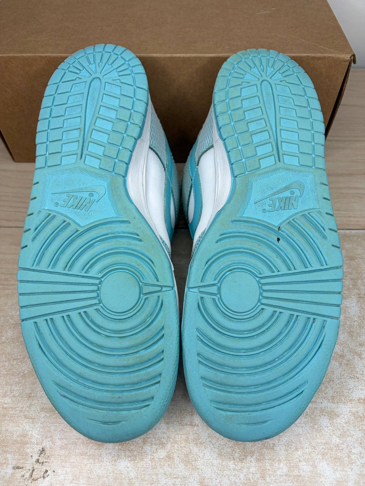 (2006) sz 10.5M Nike SB Low High Hair - Preowned, No Box