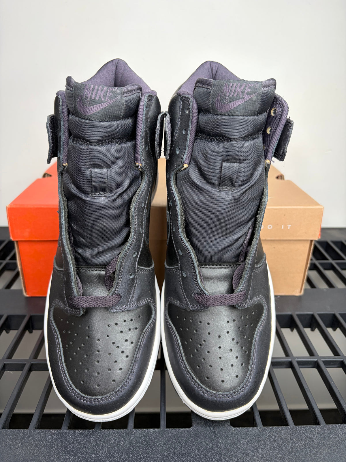 (2002) sz 8.5M Dunk High Metallic Purple Black - Brand New, Original Box
