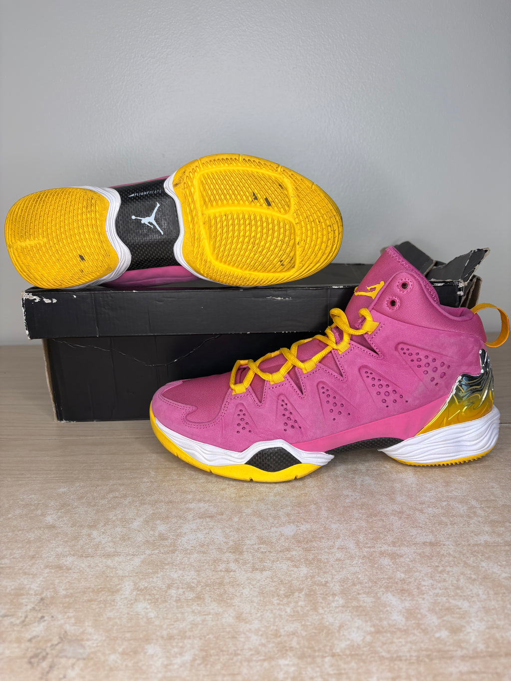(Coaches VS Cancer PE) sz 9M Jordan Melo PE ‘Marquette Golden Eagles’ - Preowned, Original Sample Box