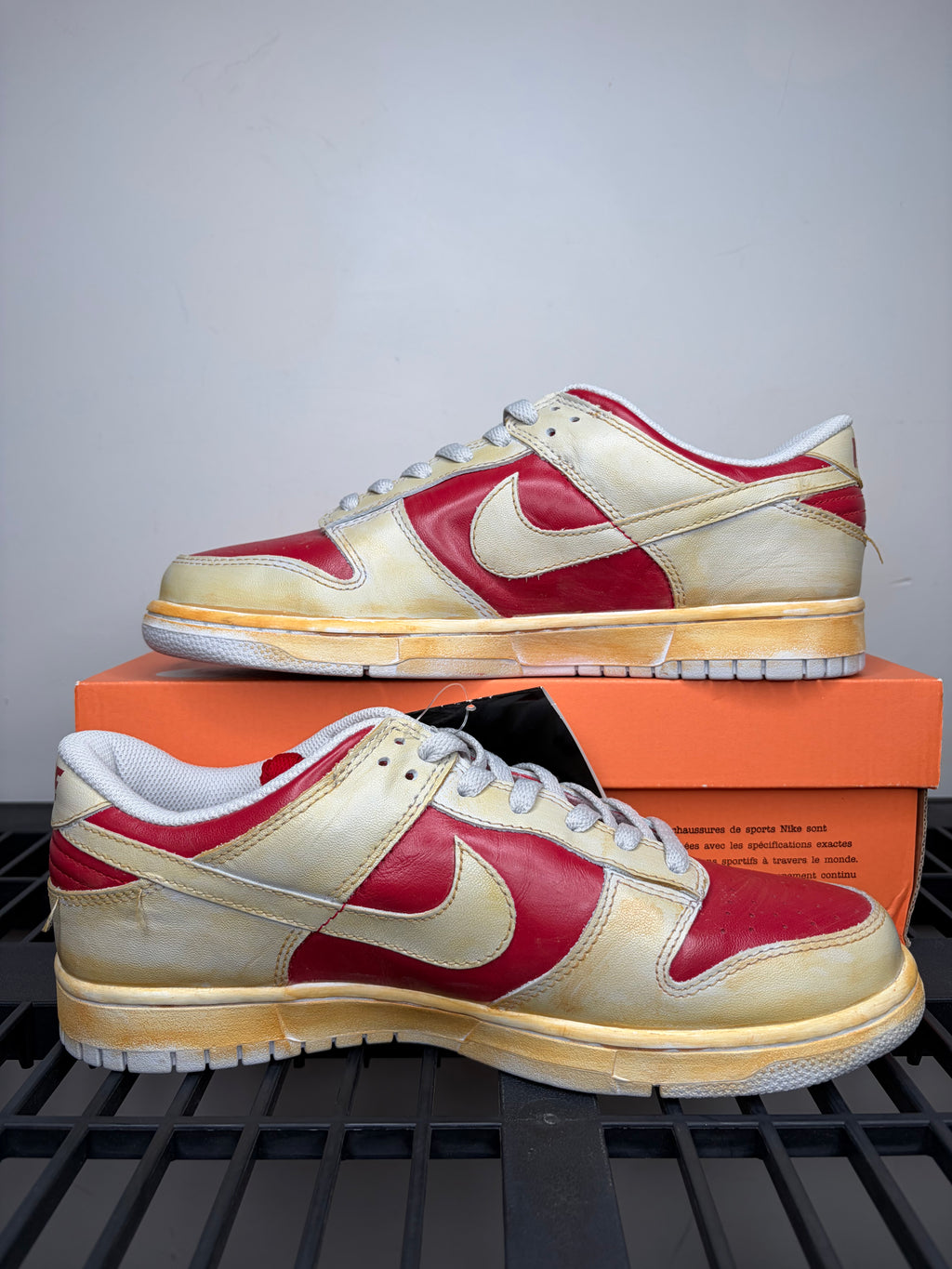 (2016) sz 9.5M Dunk Low Vintage Pack Reverse Ultraman - Brand New, Original Box