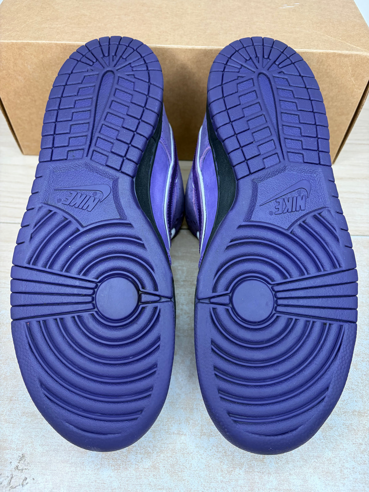 (2018) sz 10M Nike SB Low Purple Lobster - Preowned, No Box
