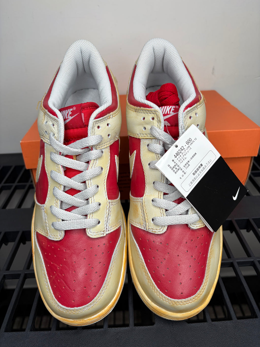 (2016) sz 9.5M Dunk Low Vintage Pack Reverse Ultraman - Brand New, Original Box