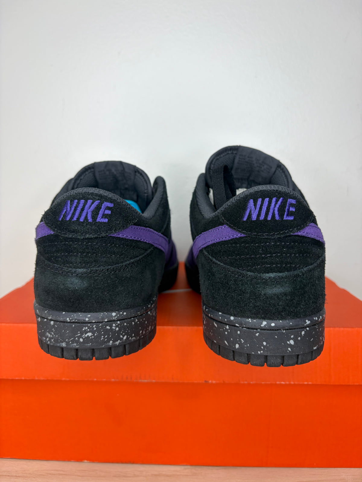 (2007) sz 10.5M Dunk Low CL ‘Skeletor’ Varsity Purple - Lightly Worn, Replacement Box