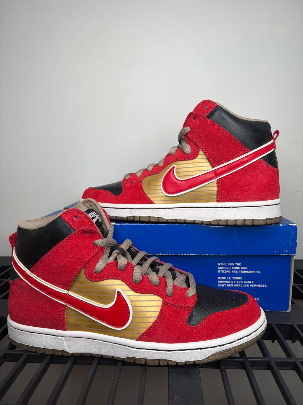 (2010 sz 10M Nike SB High Tecate - Brand New, Original Box