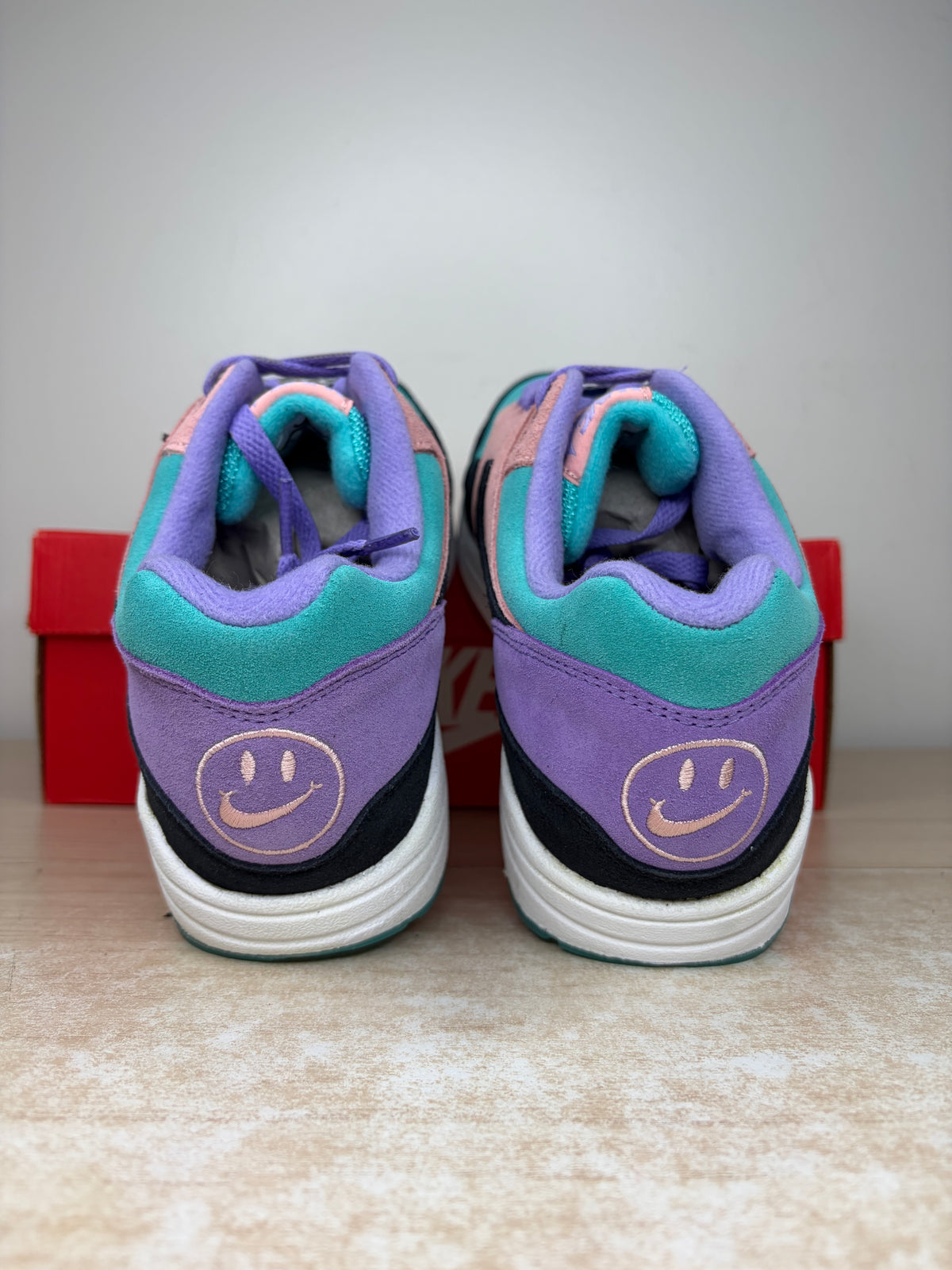 (2019) sz 9.5M Air Max 1 Have A Nike Day - Brand New, Original Box