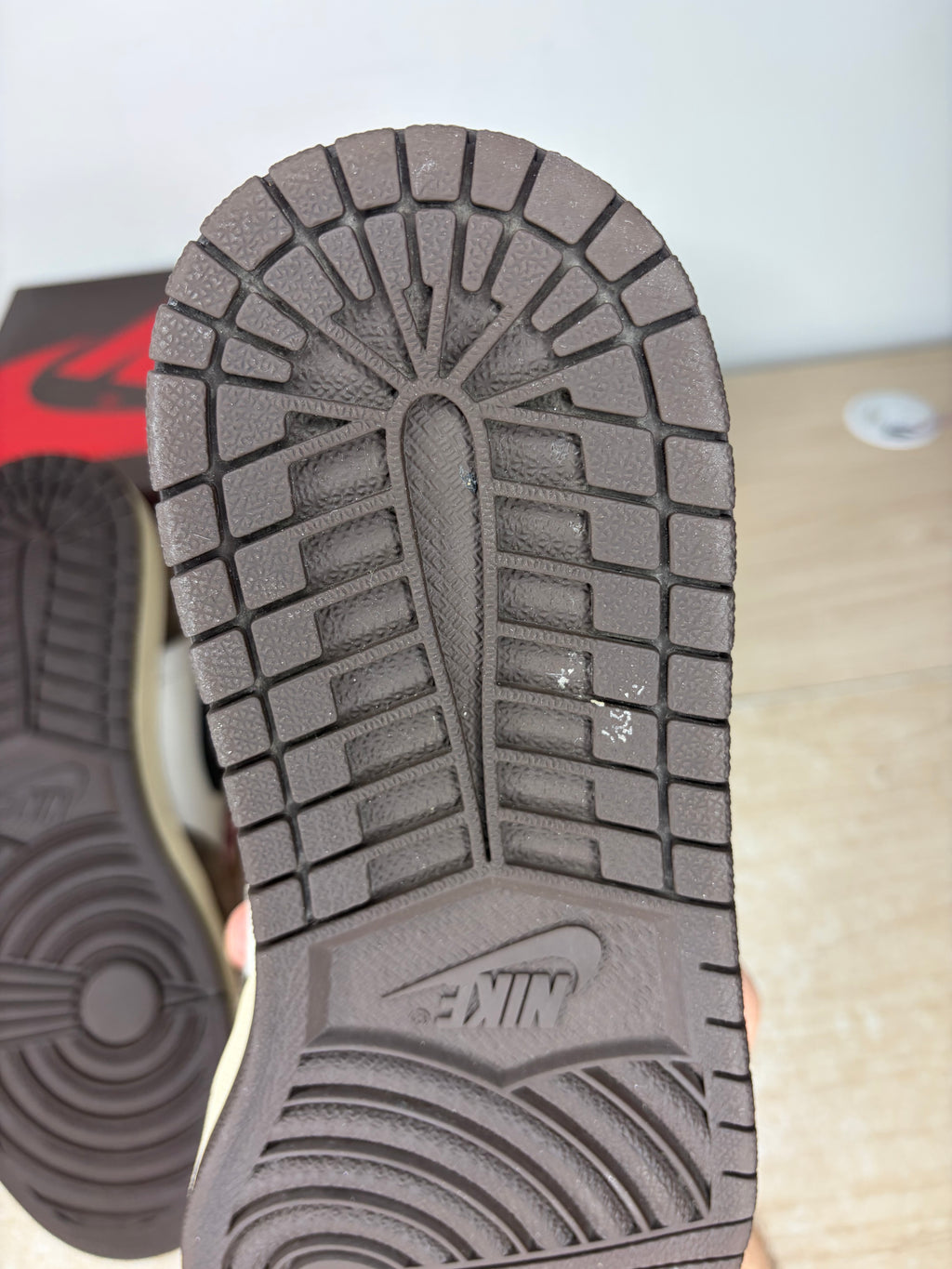 Sz 11M Jordan 1 High Travis Scott Mocha - Preowned, Original Box