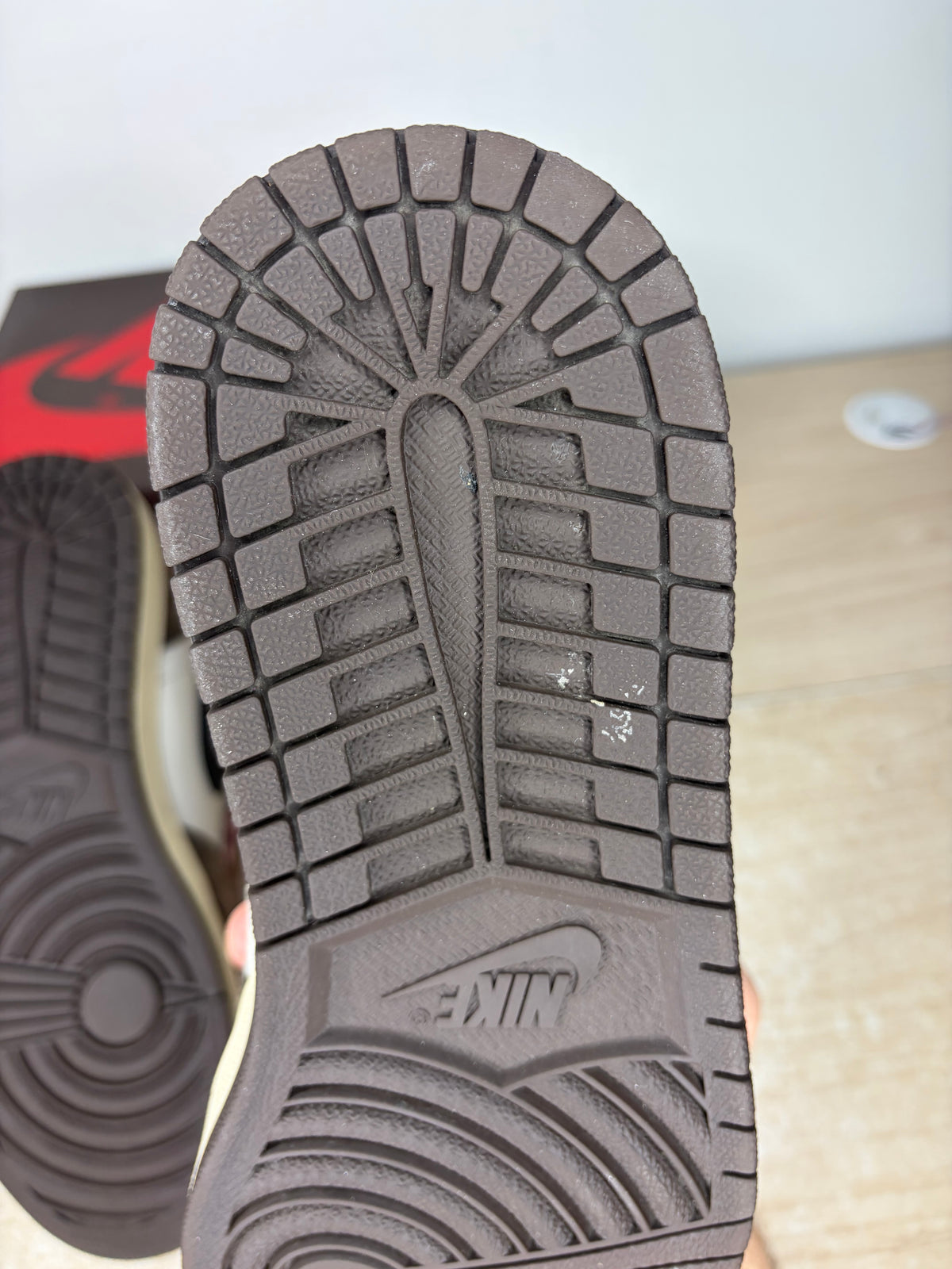 Sz 11M Jordan 1 High Travis Scott Mocha - Preowned, Original Box