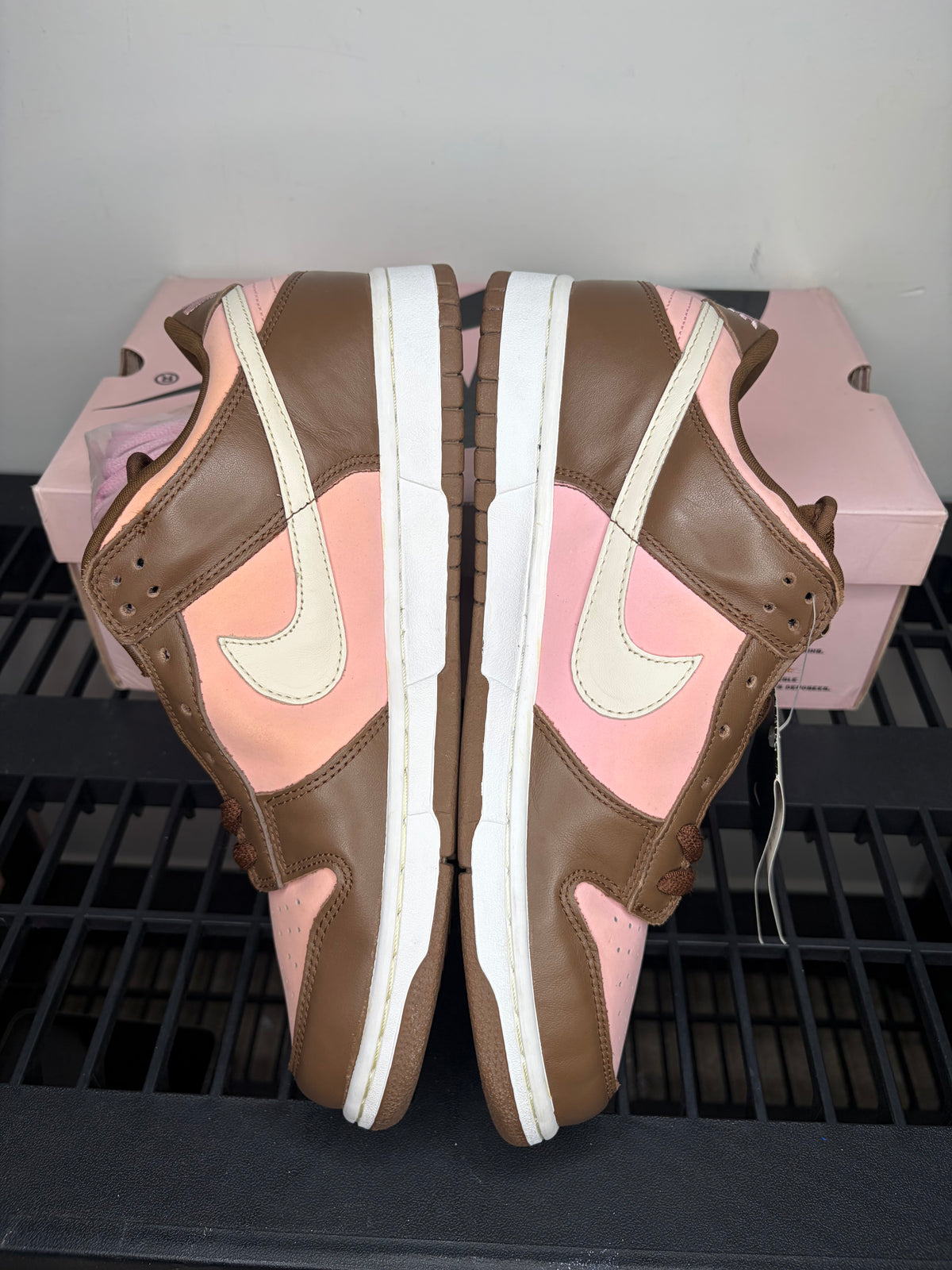 (2005) sz 11.5M Nike SB Low Stussy Cherry - Brand New, Original Box