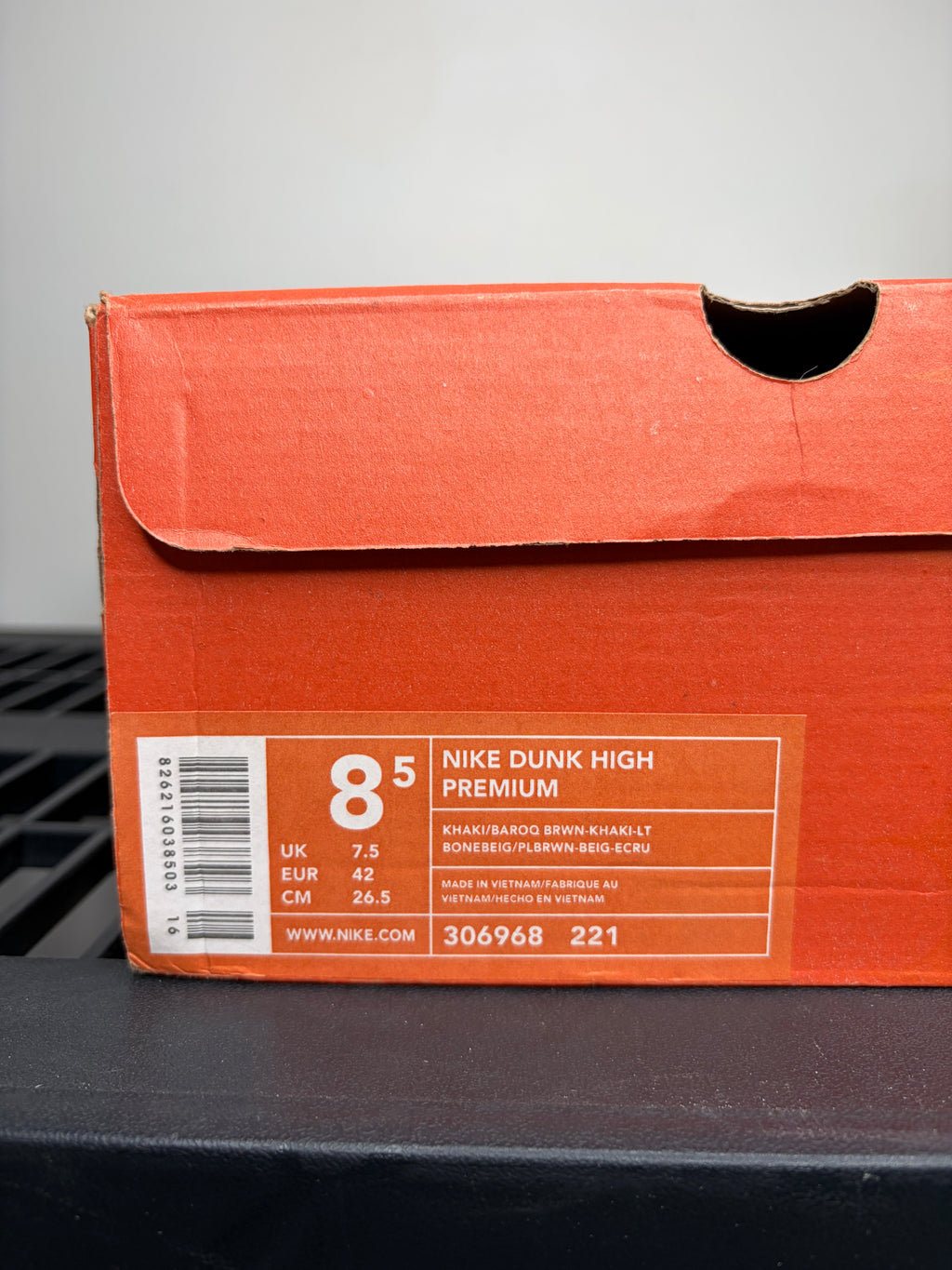 (2003) sz 8.5M Dunk High Premium Baroque Brown Khaki - Preowned, Original Box