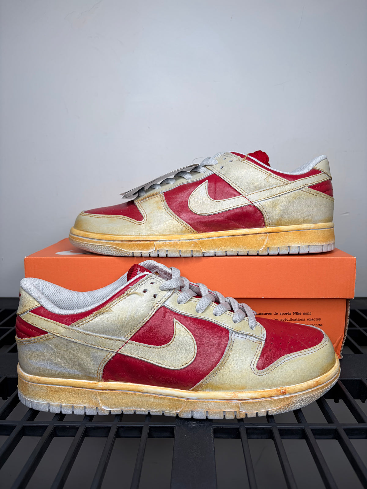 (2016) sz 9.5M Dunk Low Vintage Pack Reverse Ultraman - Brand New, Original Box