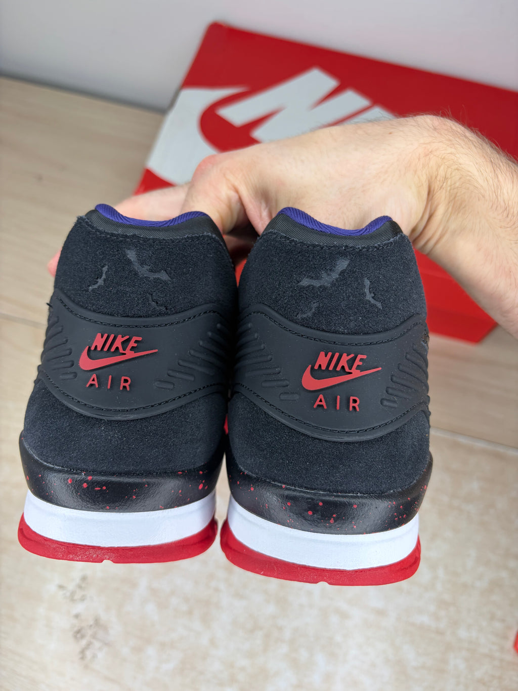 Sz 8M Air Trainer 1 Dracula - Brand New, Original Box