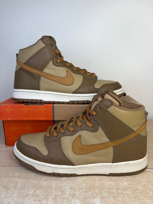 (2004) sz 11M Dunk High Hay Maple Taupe - Preowned, Original Box