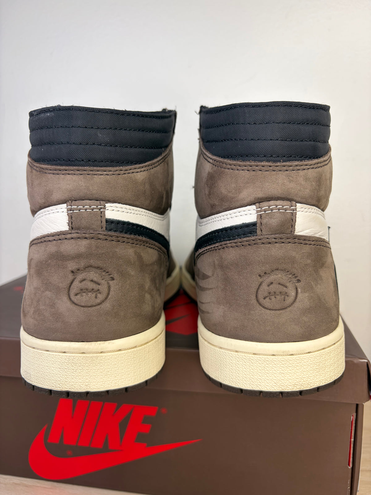 Sz 11.5M Jordan 1 High Travis Scott Dark Mocha - Preowned, Original Box