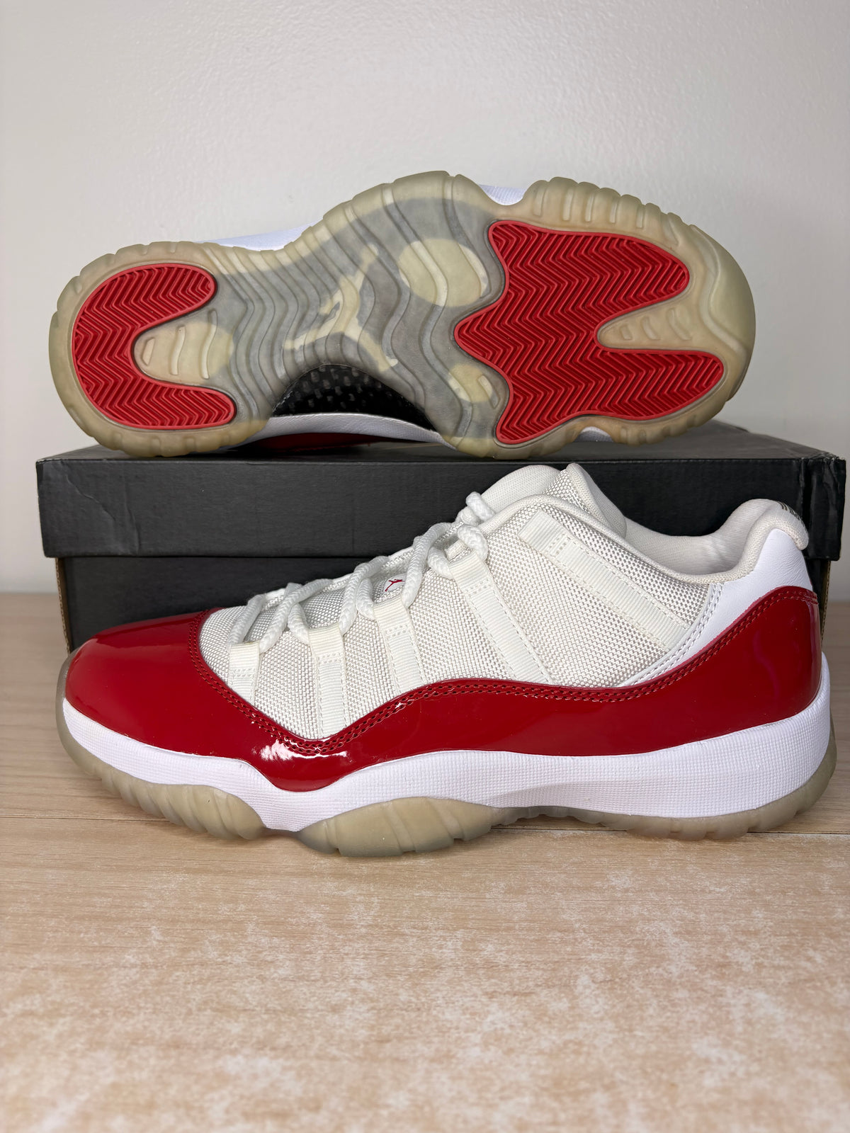 (2016) sz 10M Jordan 11 Low Cherry - Brand New, Original Box