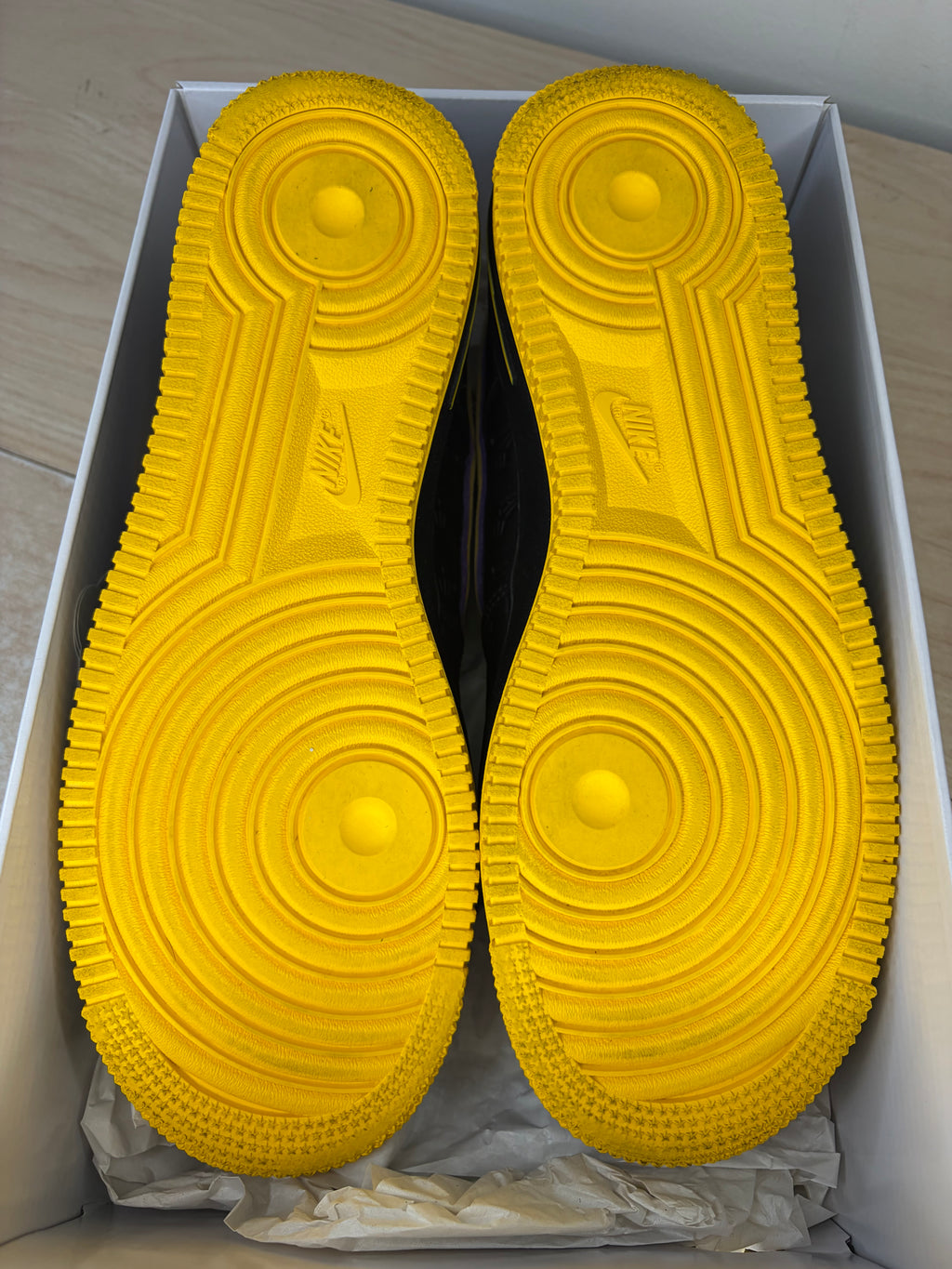 Numbered Of 8000 - sz 8.5M Nike AF1 Low Kobe Bryant Lakers - Preowned, Original Box