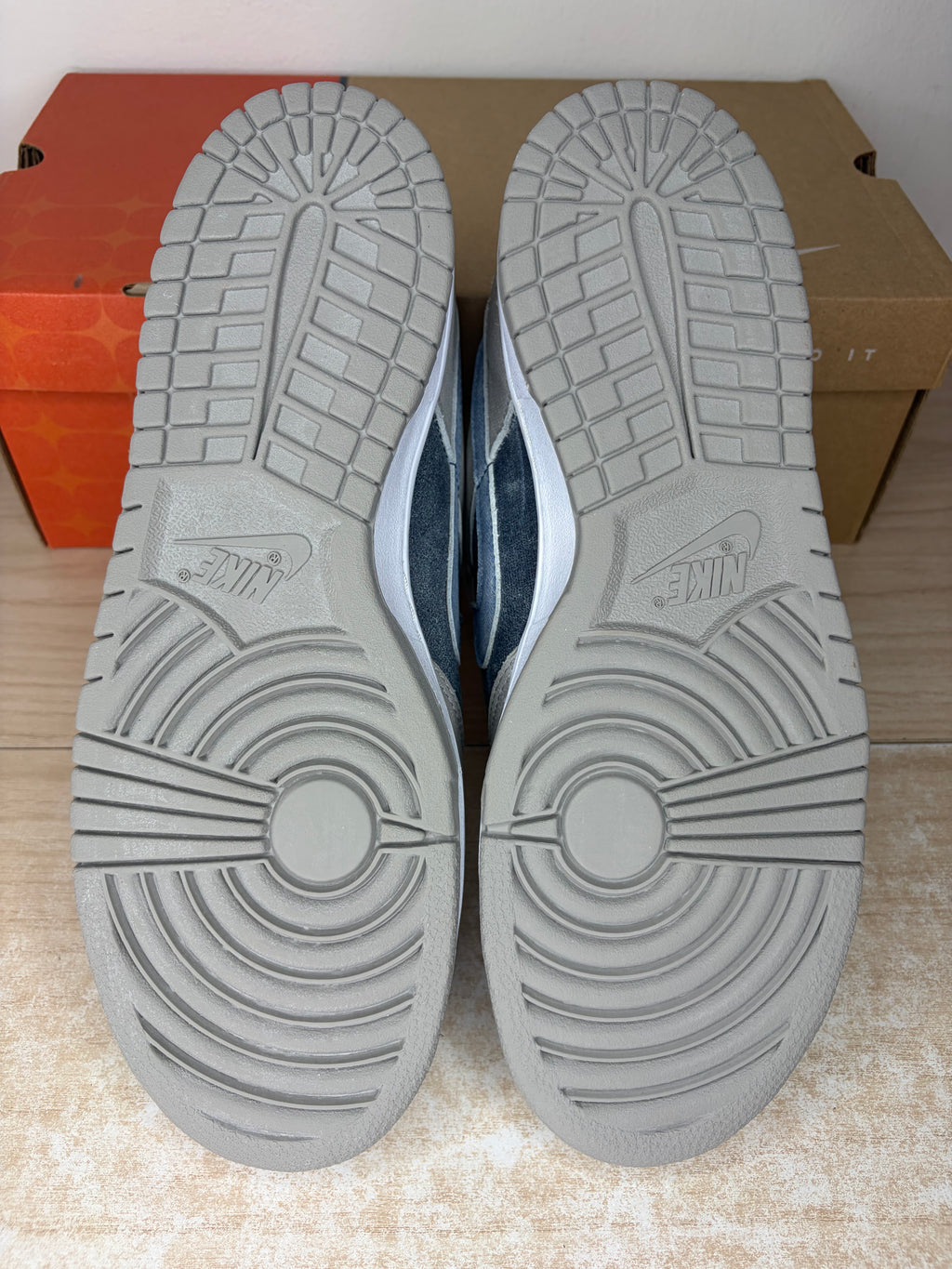 (2003) sz 10.5M Dunk Low LTD Cascade Blue - Brand New, Original Box