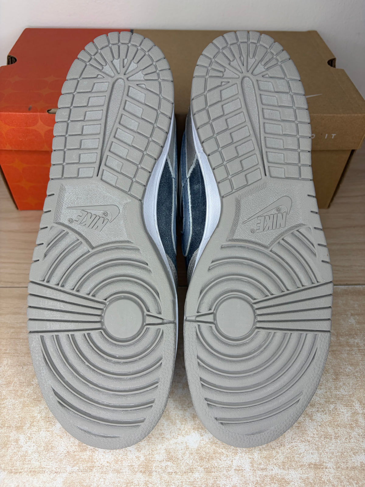 (2003) sz 10.5M Dunk Low LTD Cascade Blue - Brand New, Original Box