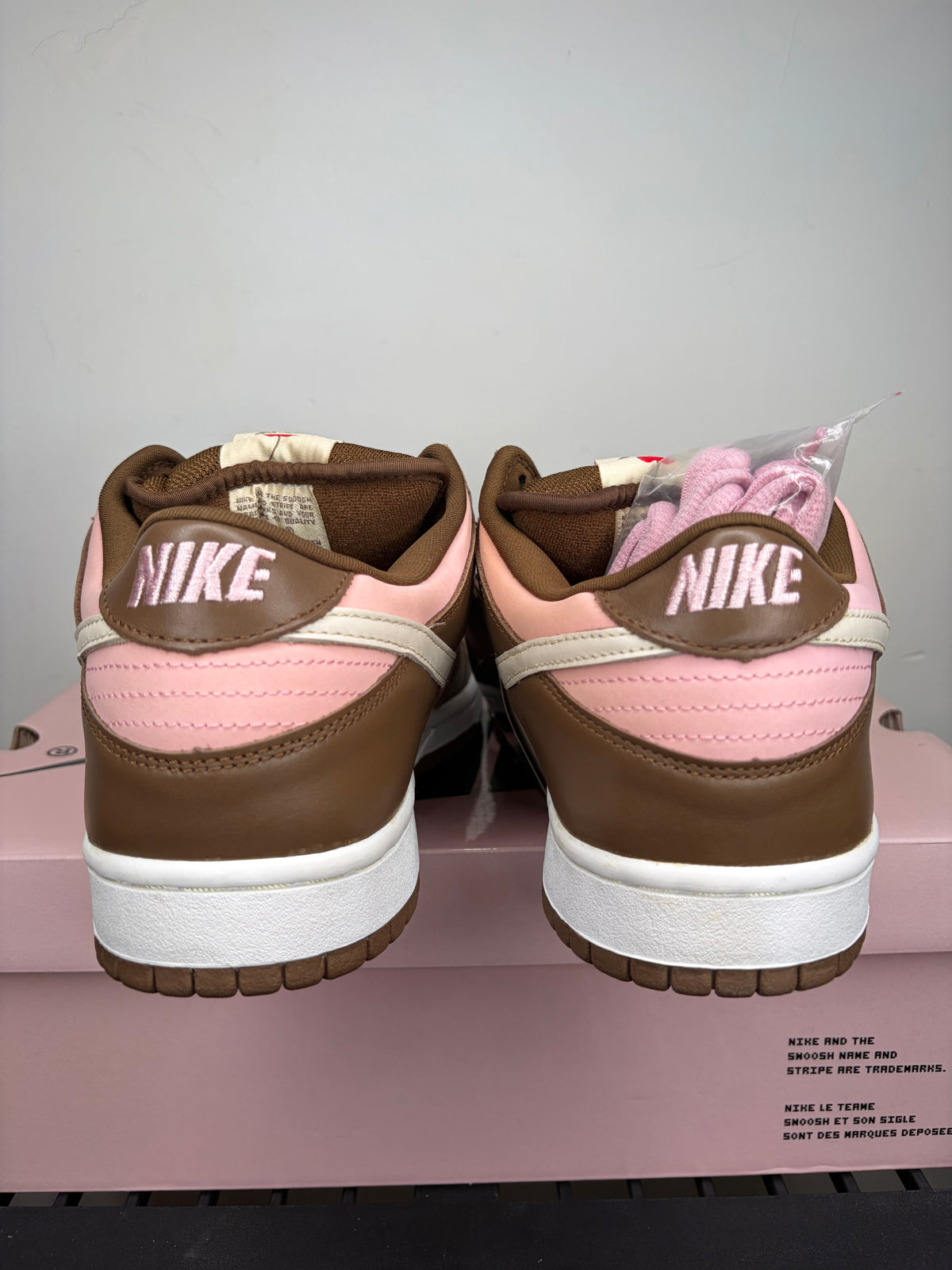 (2005) sz 11.5M Nike SB Low Stussy Cherry - Brand New, Original Box