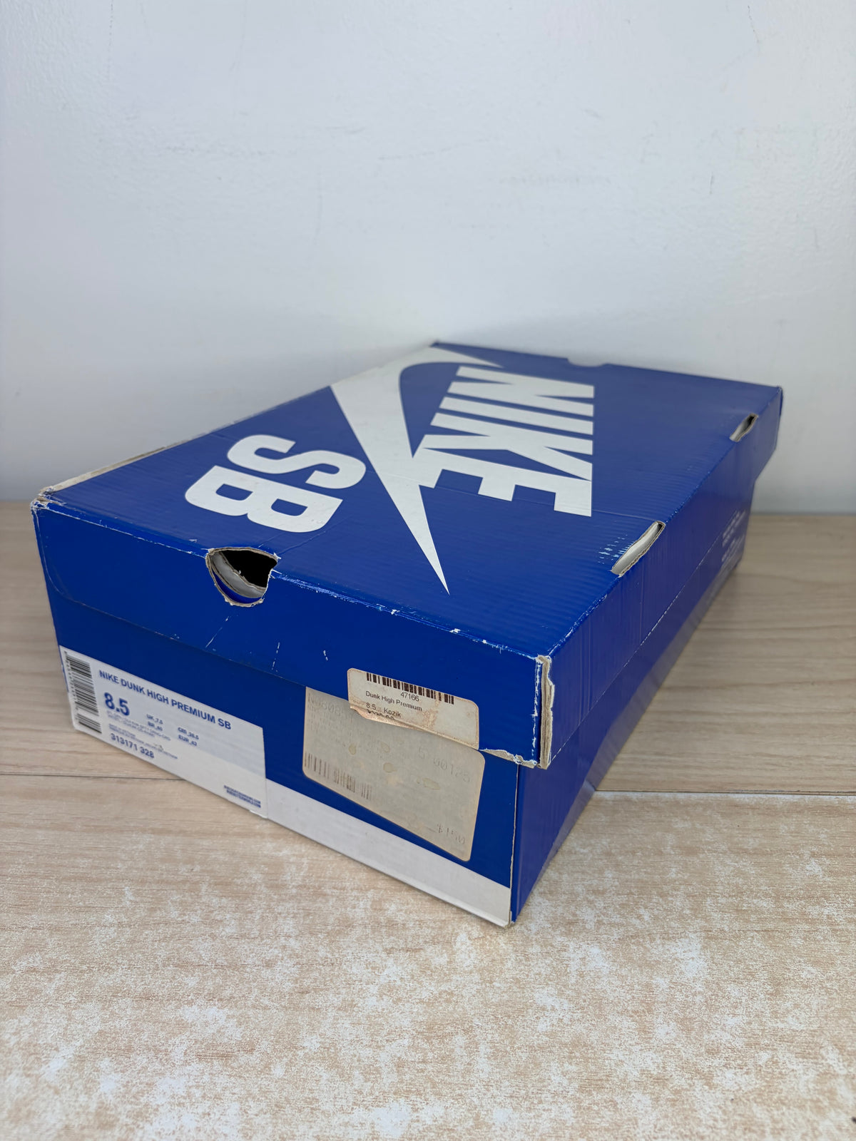 (Signed) 8.5M SB HIGH Frank Kozik - Brand New, Original Boxh