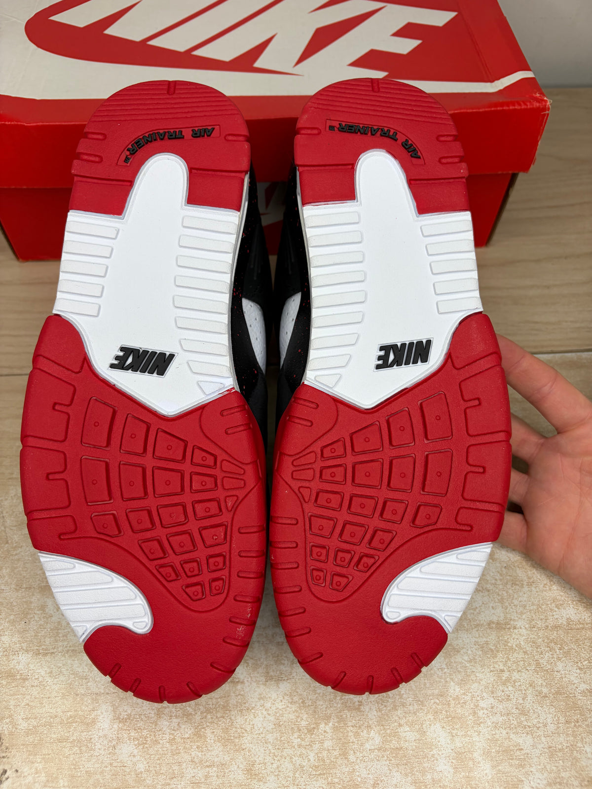 Sz 8M Air Trainer 1 Dracula - Brand New, Original Box