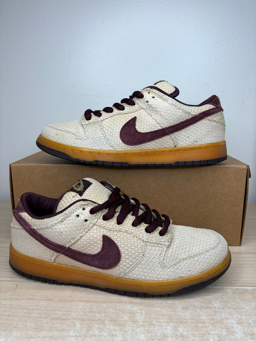 (2004) sz 9M Nike SB Low Mahogany Red Hemp - Preowned, No Box