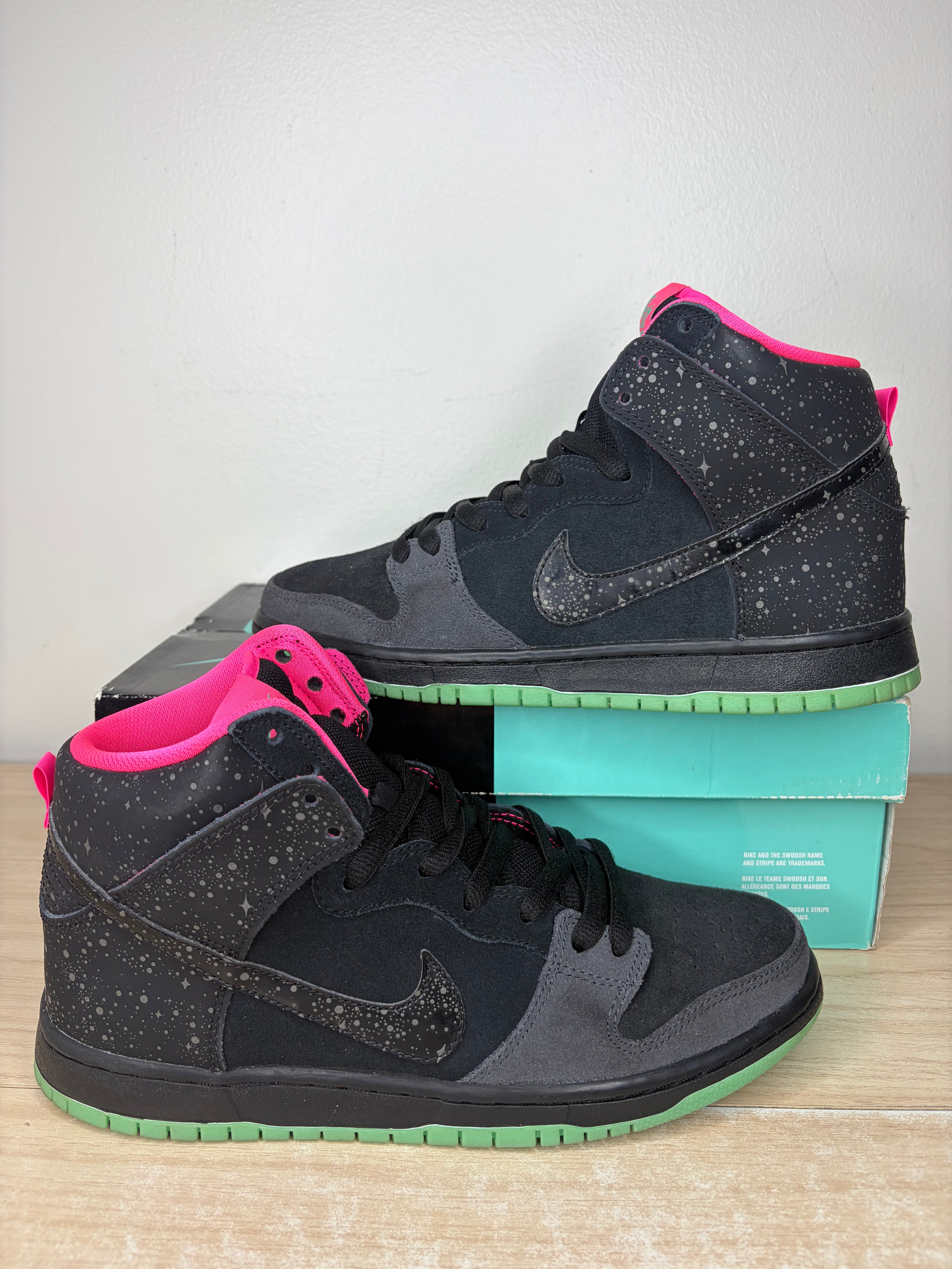 (2014) sz 9M Nike SB High Premier Northern Lights – Preowned, Original Box