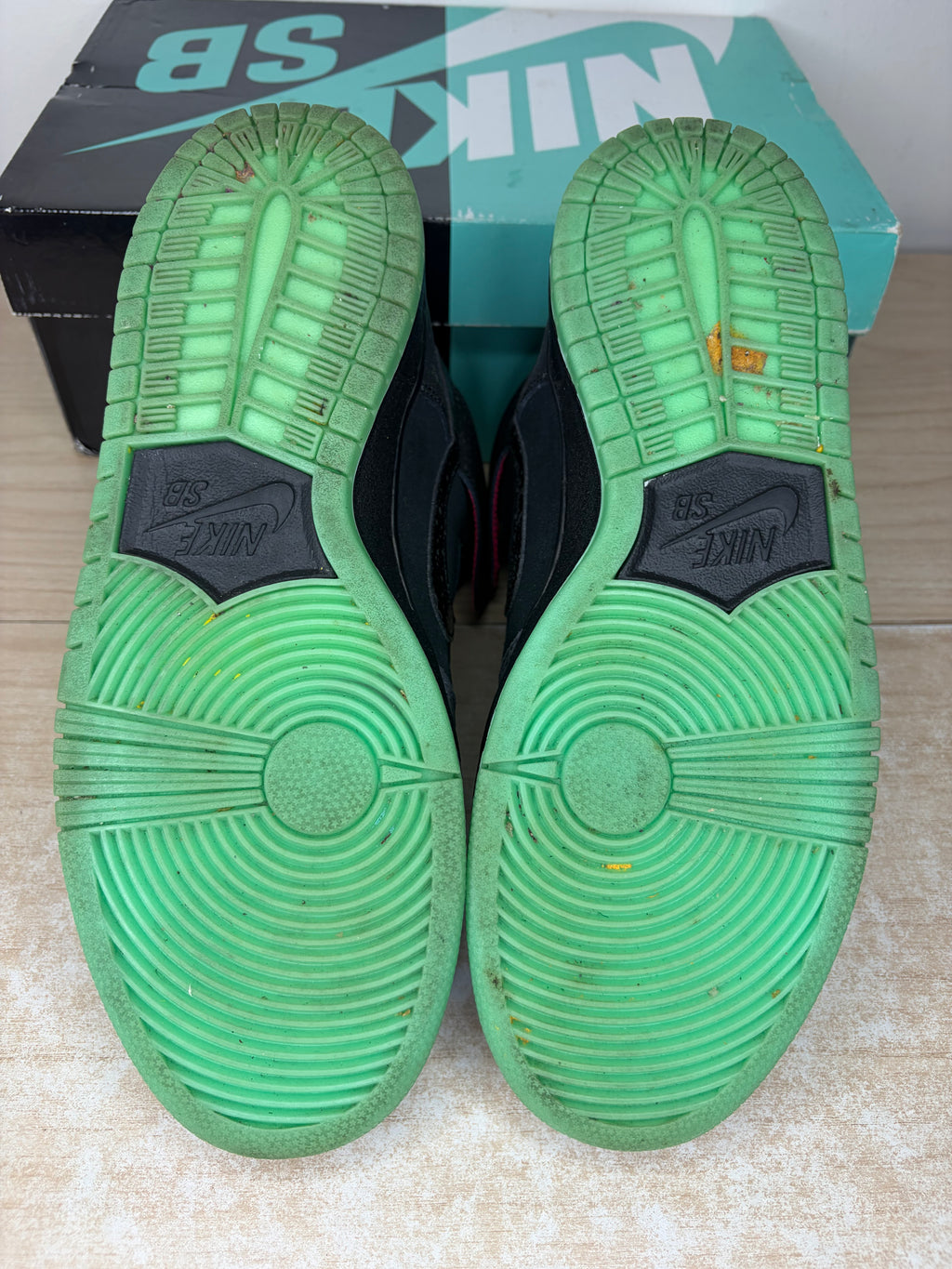 (2014) sz 9M Nike SB High Premier Northern Lights – Preowned, Original Box