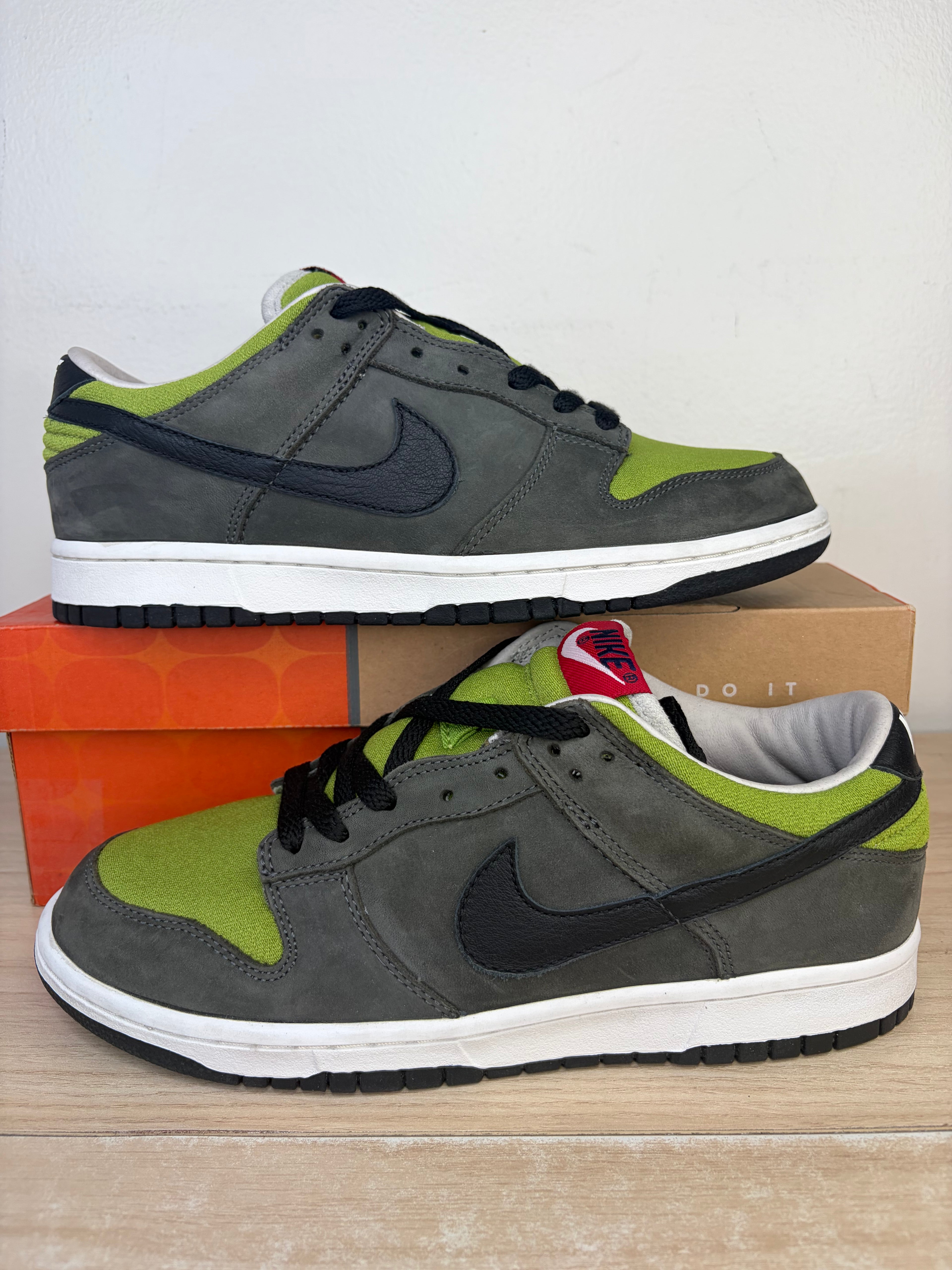 (2005) sz 8.5M Dunk Low Pro Kermit The Frog - Brand New, Original Box