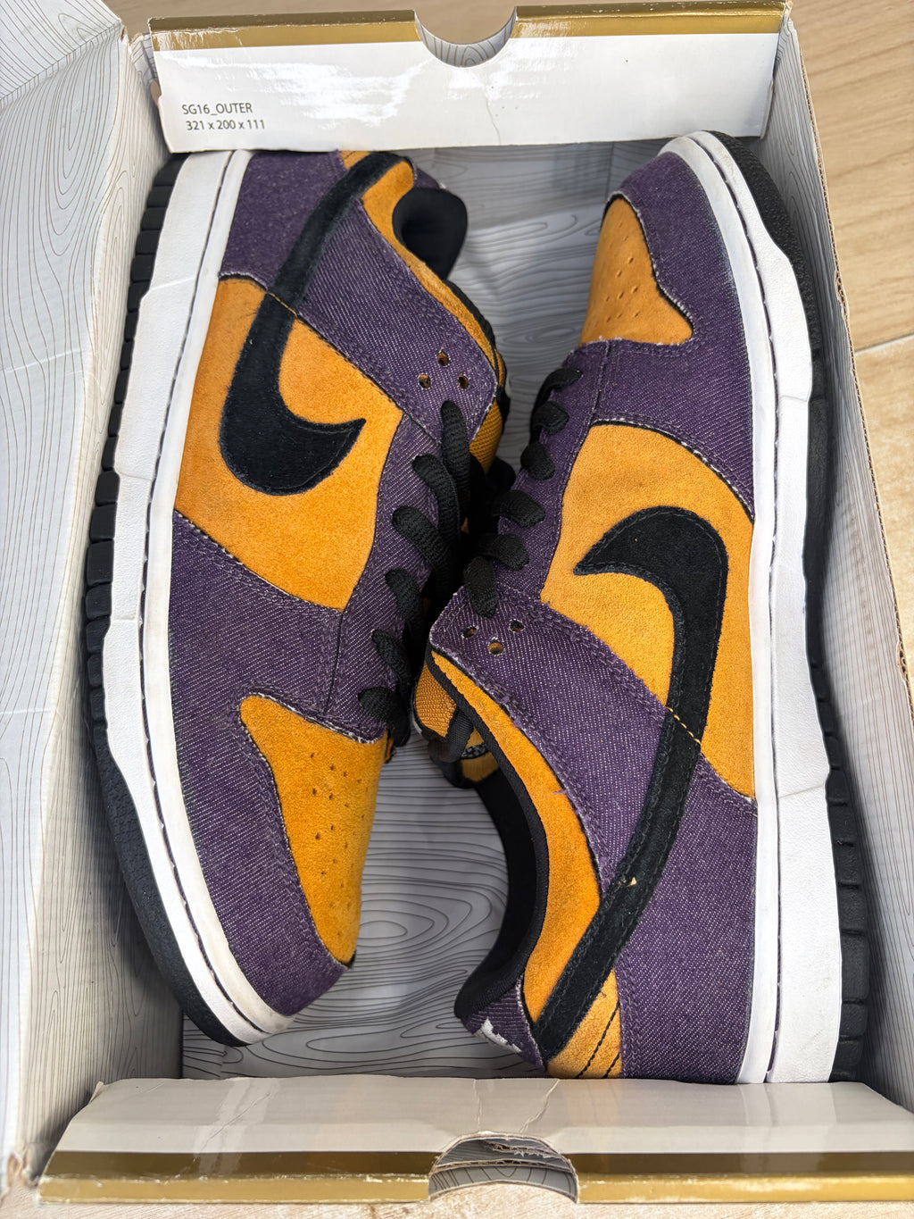 (2008) sz 10.5M Nike SB Low Goofy Boy - Lightly Worn, Same Era Box