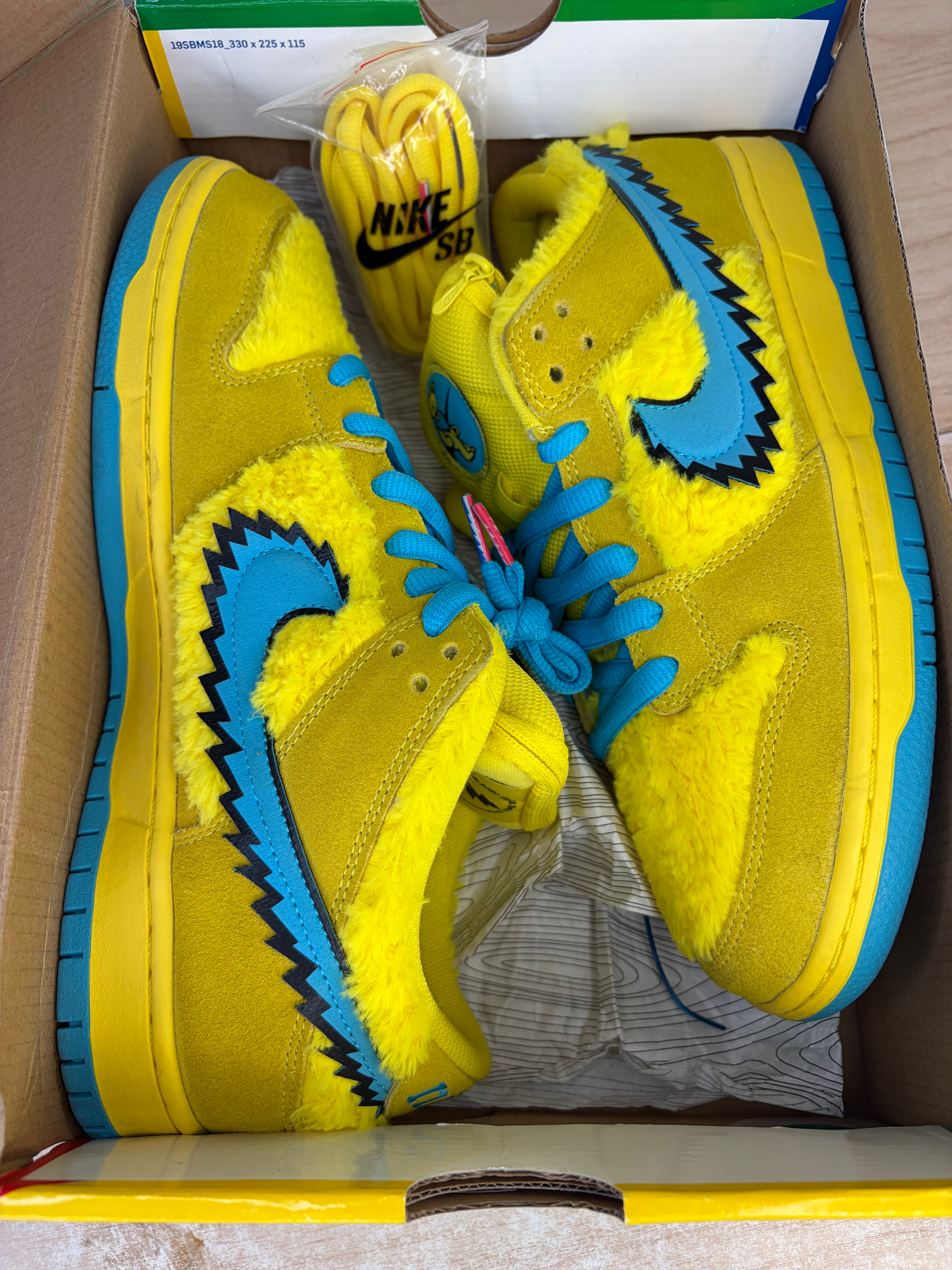 Sz 10M Nike SB Low Grateful Dead Yellow - Preowned, Original Box