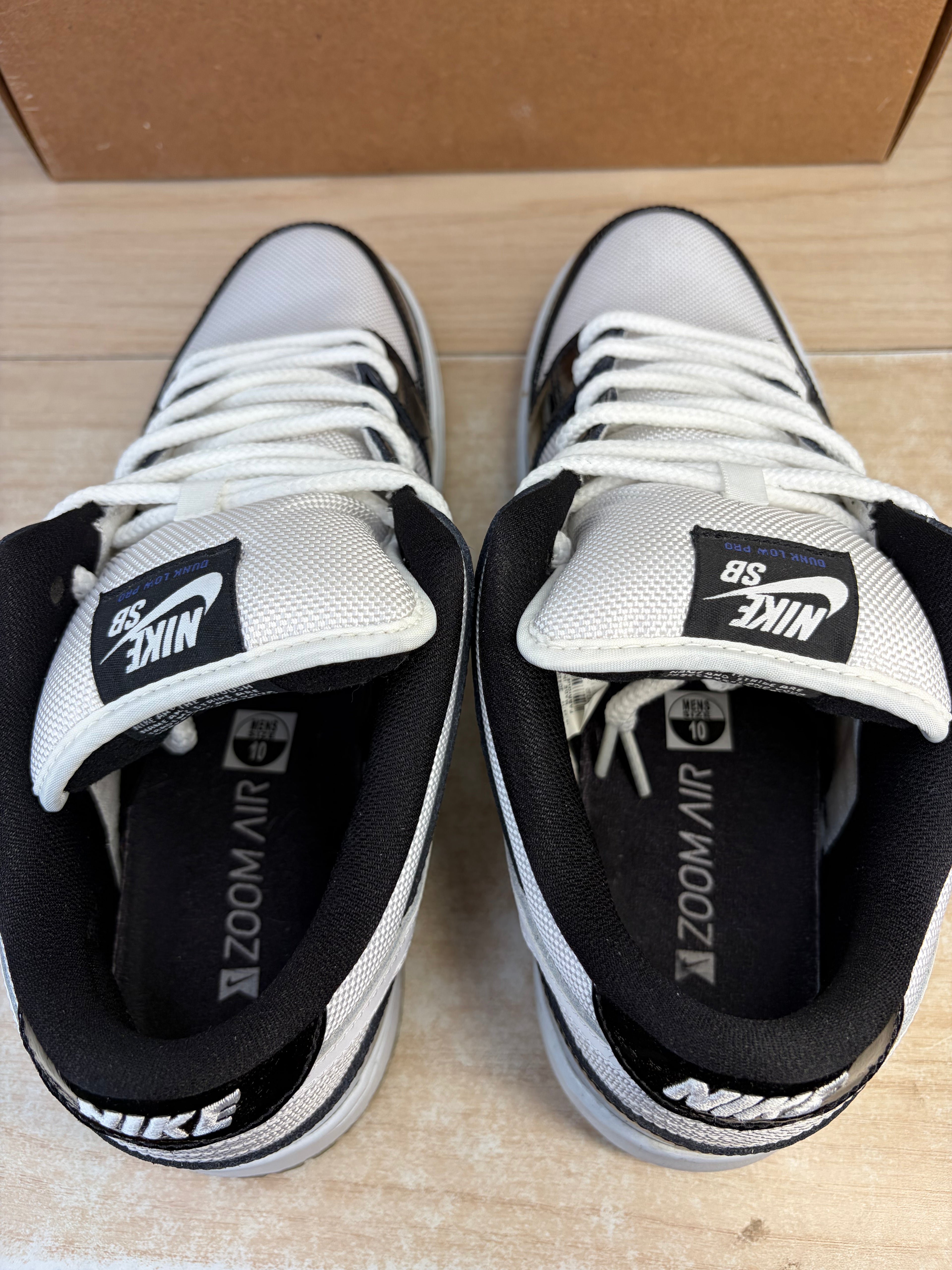 (2013) sz 10M Nike SB Low Space Jam - Lightly Used, No Box