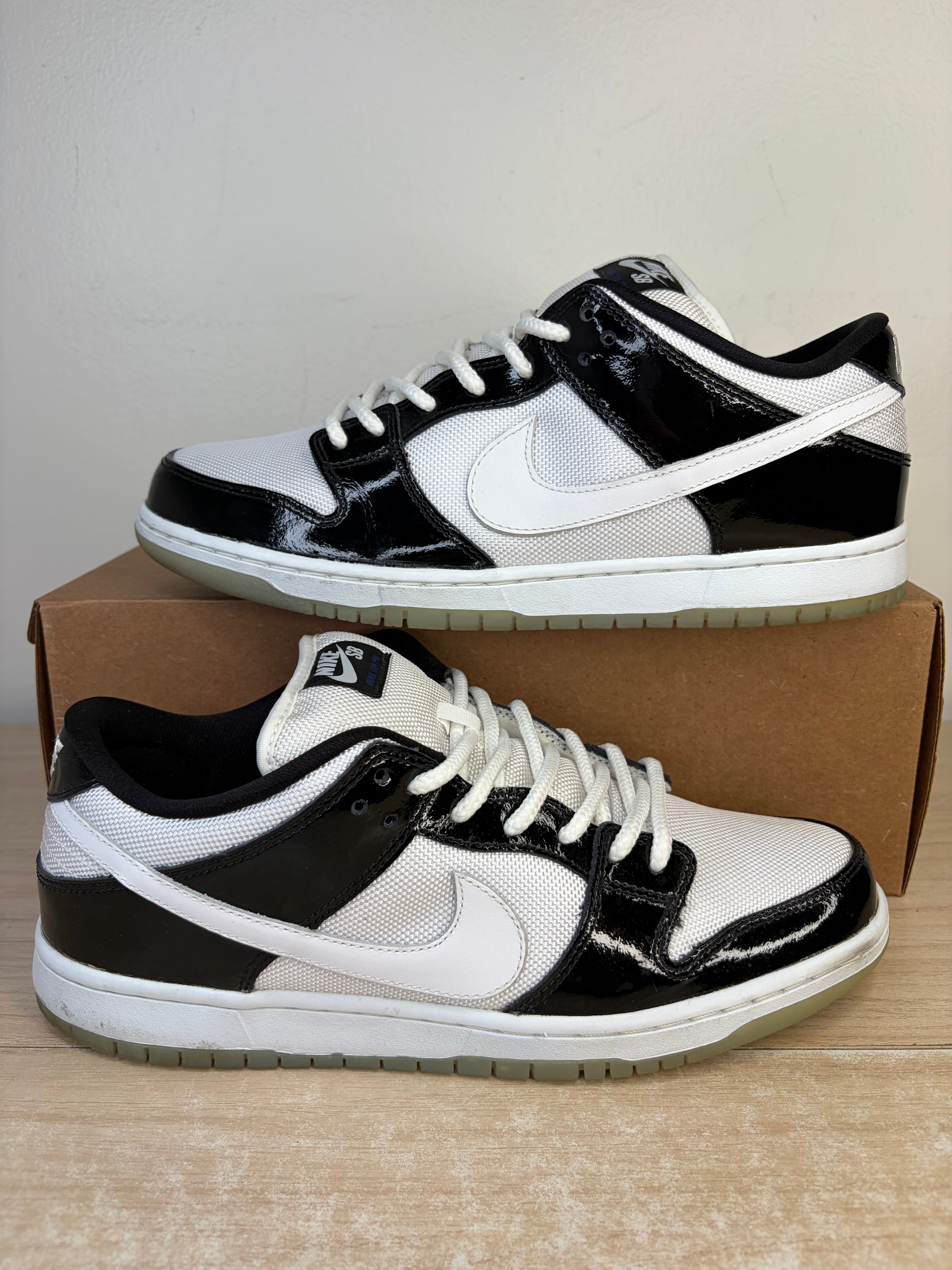 (2013) sz 10M Nike SB Low Space Jam - Lightly Used, No Box