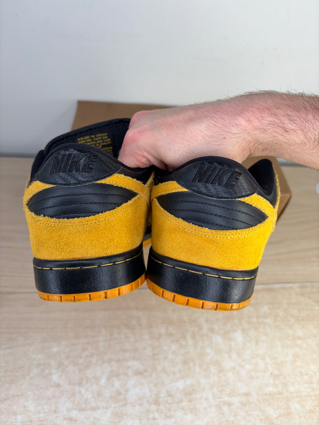 (2015) sz 11.5M Nike SB Low Iowa - Preowned, No Box