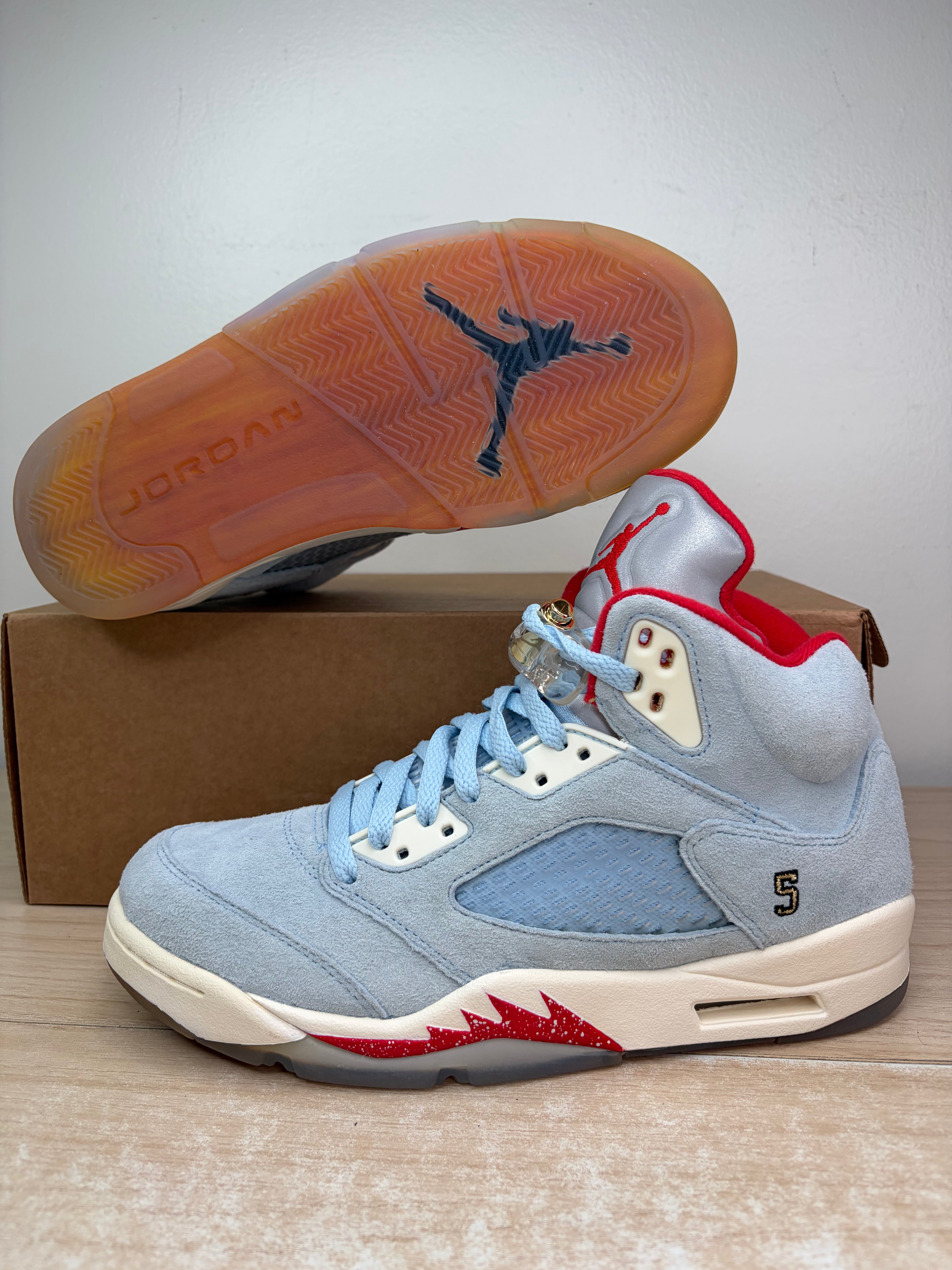(1/7000) sz 7.5M Jordan 5 Trophy Room Ice Blue - Brand New, No Box