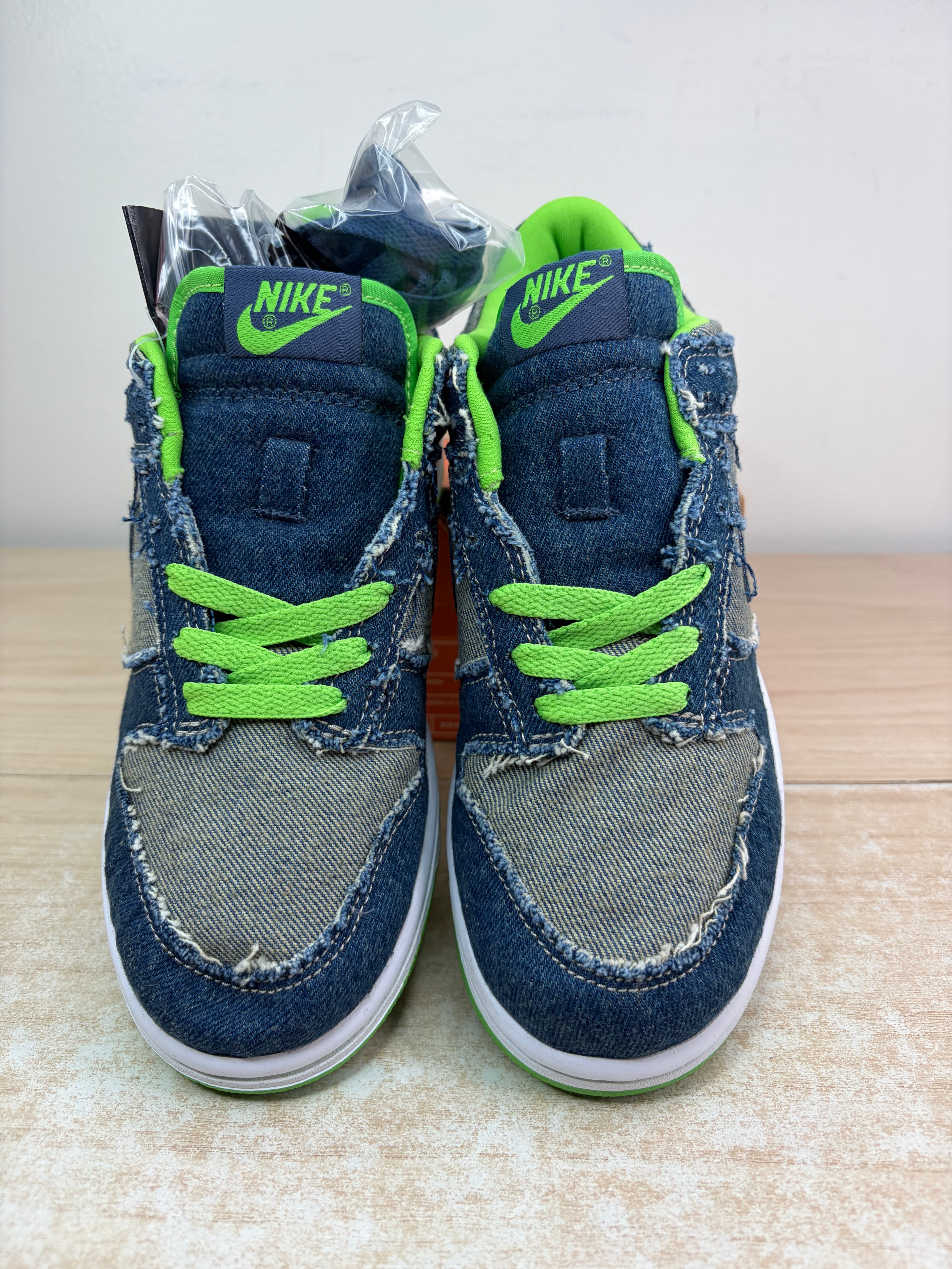 (2004) Sz 6Y (7.5W) Dunk Low Denim Hulk - Brand New, Original Box
