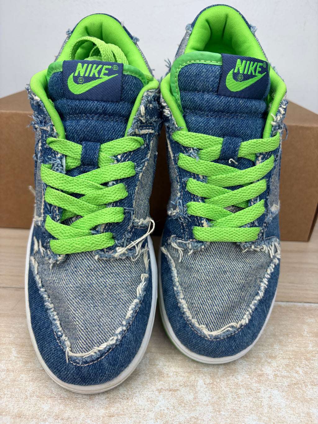 (2004) sz 5.5Y/7W Dunk Low ‘Hulk Denim’ - Preowned, No Box