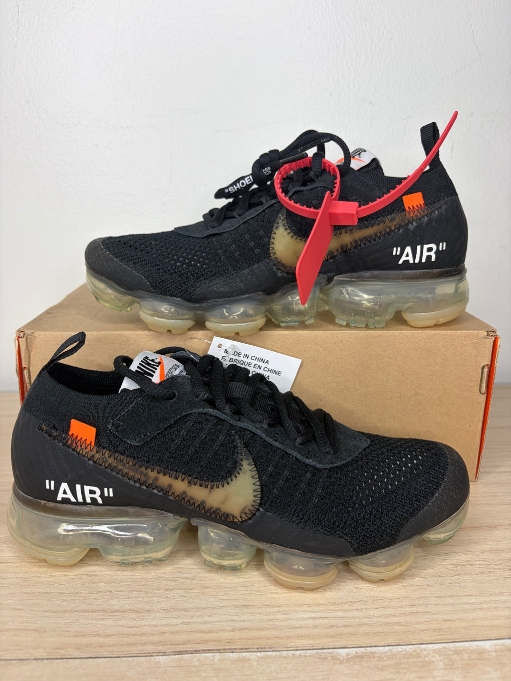 Sz 5.5M Nike Vapormax Off White Black - Brand New, Original Box